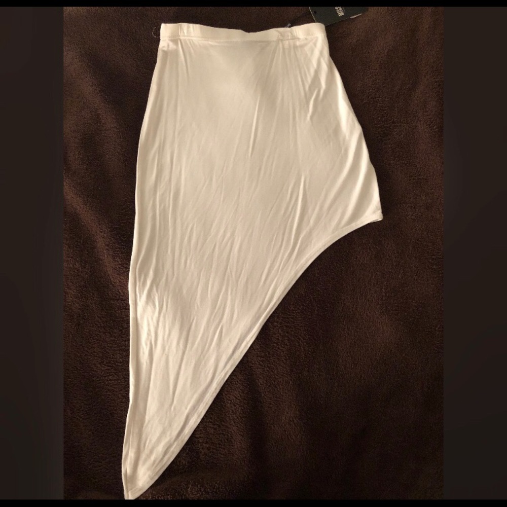 BRAND NEW! Assymetric Mido Skirt